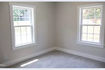 1330 Pollard Avenue, Burlington, NC 27217 - Photo 6