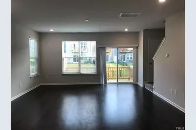 1042 Commack Drive, Durham, NC 27703 - Photo 4