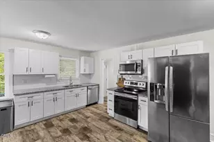 1014 E Club Blvd, Durham, NC 27704 - Photo 6