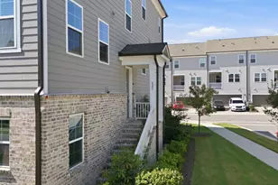 625 Amaranth Dr, Cary, NC 27519 - Photo 2