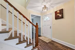 2900 Meadowview Ct, Apex, NC 27539 - Photo 6
