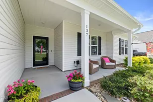 137 Shadybrook Dr, Benson, NC 27504 - Photo 2