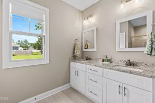 137 Shadybrook Dr, Benson, NC 27504 - Photo 22