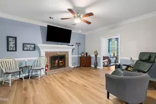 206 Park Valley Ln, Cary, NC 27519 - Photo 12