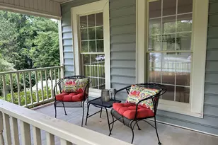 810 Northampton Dr, Cary, NC 27513 - Photo 4
