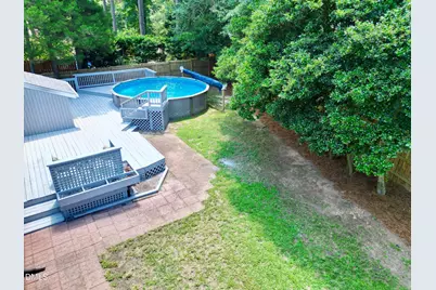 300 Ashebrook Drive, Raleigh, NC 27609 - Photo 22