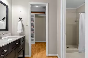 300 Ashebrook Dr, Raleigh, NC 27609 - Photo 14