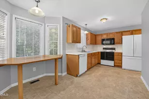 1321 E Turret Ct, Fuquay Varina, NC 27526 - Photo 2