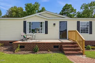 102 Clifton Ridge Dr, Pikeville, NC 27863 - Photo 2