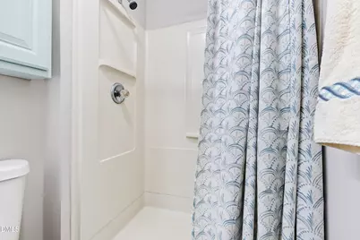 5748 3 Oaks Drive, Raleigh, NC 27612 - Photo 32