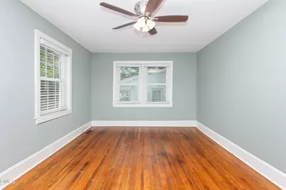 309 E Jones Street, Fuquay-Varina, NC 27526 - Photo 6
