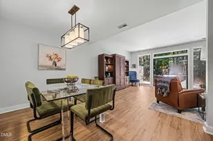 2 Vauxhall Pl, Chapel Hill, NC 27517 - Photo 10