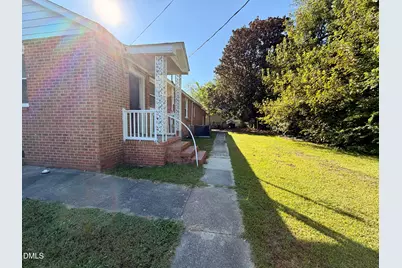1000 E Harnett Street, Dunn, NC 28334 - Photo 16