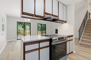 11129 Lakeshore Dr, Raleigh, NC 27613 - Photo 12