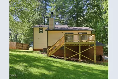 11129 Lakeshore Drive, Raleigh, NC 27613 - Photo 8