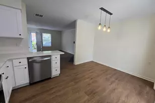 118 Chaucer Ct, Carrboro, NC 27510 - Photo 12