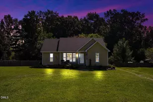 101 Wexford Dr, Fuquay Varina, NC 27526 - Photo 2