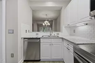 8305 Amber Leaf Ct, Raleigh, NC 27612 - Photo 8