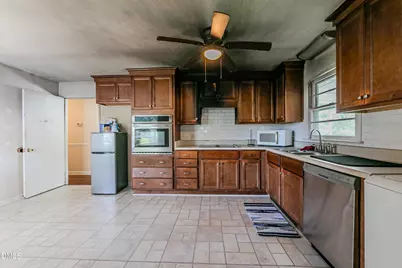 208 S Smithfield Road, Knightdale, NC 27545 - Photo 10