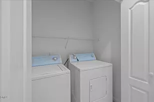 7647 Astoria Pl, Raleigh, NC 27612 - Photo 22