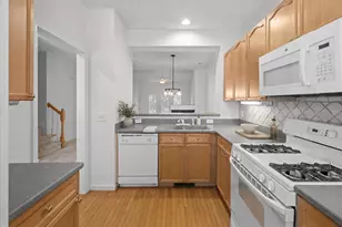 7647 Astoria Pl, Raleigh, NC 27612 - Photo 14