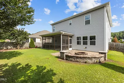 209 S Harrison Place Lane, Fuquay-Varina, NC 27526 - Photo 2