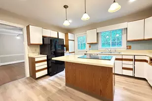 2667 Davis St, Raleigh, NC 27608 - Photo 8