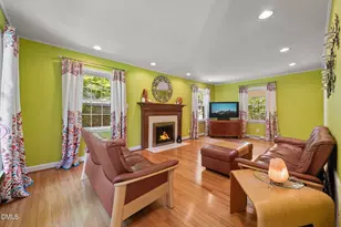 721 Tinkerbell Rd, Chapel Hill, NC 27517 - Photo 4