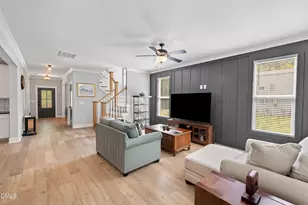 336 W Earp St, Holly Springs, NC 27540 - Photo 6