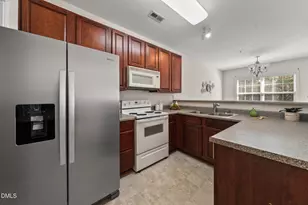 1012 Linen Dr, Morrisville, NC 27560 - Photo 2