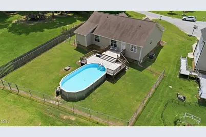 162 Oak Creek Drive, Clayton, NC 27520 - Photo 2