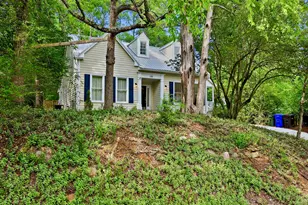 105 Oxford Hills Dr, Chapel Hill, NC 27514 - Photo 32