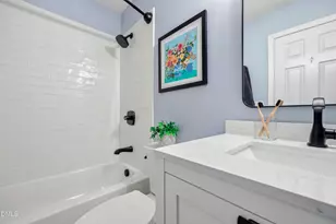 105 Oxford Hills Dr, Chapel Hill, NC 27514 - Photo 26