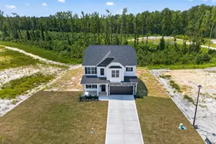 1149 Hedgewood Dr, Hope Mills, NC 28348 - Photo 38