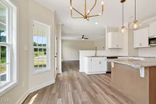1149 Hedgewood Dr, Hope Mills, NC 28348 - Photo 8