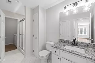 1021 Brighthurst Dr, Raleigh, NC 27605 - Photo 24