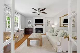 5918 Windham Dr, Raleigh, NC 27609 - Photo 12