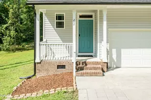 202 Cardinal Ct, Oxford, NC 27565 - Photo 2
