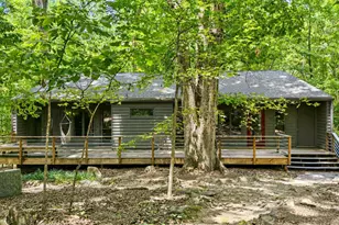 3513 Travis Ct, Chapel Hill, NC 27516 - Photo 1