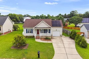 211 Courtland Dr, Angier, NC 27501 - Photo 2