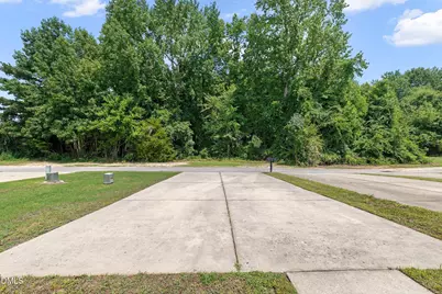 585 Pinecroft Drive, Clayton, NC 27520 - Photo 24