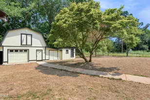 5517 Spring Rd, Raleigh, NC 27603 - Photo 6