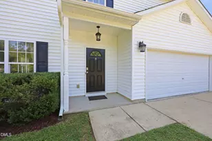 212 Mizelle Meadow Ct, Holly Springs, NC 27540 - Photo 6