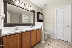 212 Mizelle Meadow Ct, Holly Springs, NC 27540 - Photo 18