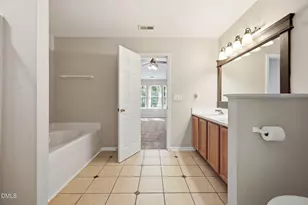 212 Mizelle Meadow Ct, Holly Springs, NC 27540 - Photo 20