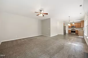 212 Mizelle Meadow Ct, Holly Springs, NC 27540 - Photo 12