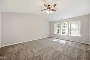 212 Mizelle Meadow Ct, Holly Springs, NC 27540 - Photo 16