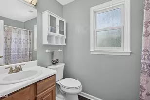 2020 Stonepond Ln, Raleigh, NC 27603 - Photo 46
