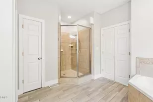 2103 W Marilyn Cir, Cary, NC 27513 - Photo 24