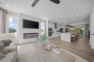 10918 Berry Woods Ln, Raleigh, NC 27617 - Photo 8